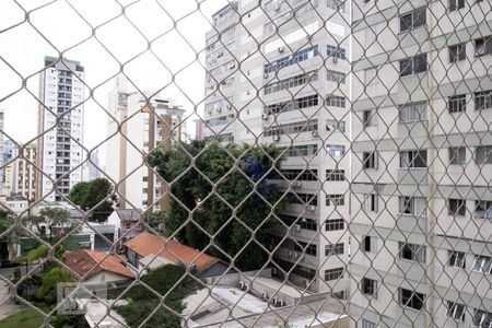 Vista da sala de apartamento à venda com 2 quartos, 76m² em Pinheiros, São Paulo