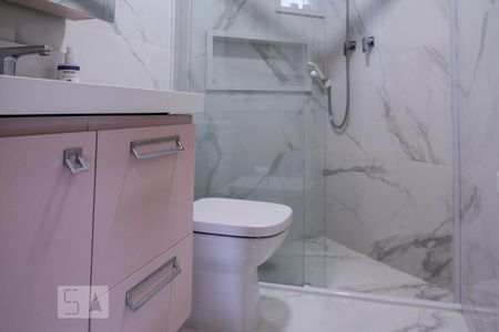 Apartamento à venda com 76m², 2 quartos e 1 vagaBanheiro 2