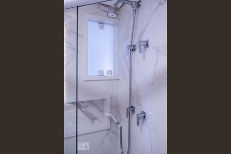 Apartamento à venda com 76m², 2 quartos e 1 vagaBanheiro 2