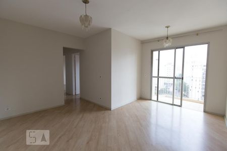 Sala de apartamento para alugar com 3 quartos, 80m² em Vila Ema, São Paulo