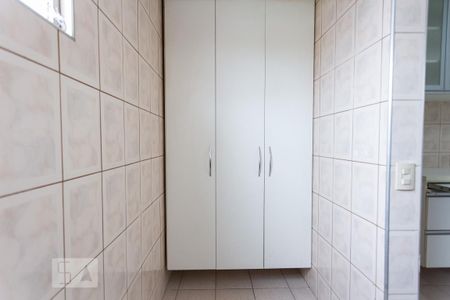 Apartamento à venda com 68m², 2 quartos e 1 vaga Apartamento à venda com 68m², 2 quartos e 1 vagaÁrea de Serviço