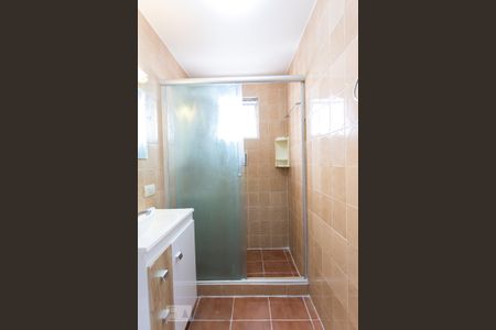 Banheiro de apartamento à venda com 2 quartos, 68m² em Vila Lageado, São Paulo
