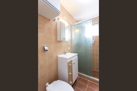 Apartamento à venda com 68m², 2 quartos e 1 vaga Apartamento à venda com 68m², 2 quartos e 1 vagaBanheiro