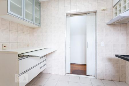 Apartamento à venda com 68m², 2 quartos e 1 vaga Apartamento à venda com 68m², 2 quartos e 1 vagaCozinha