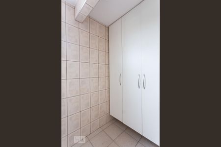 Apartamento à venda com 68m², 2 quartos e 1 vaga Apartamento à venda com 68m², 2 quartos e 1 vagaÁrea de Serviço