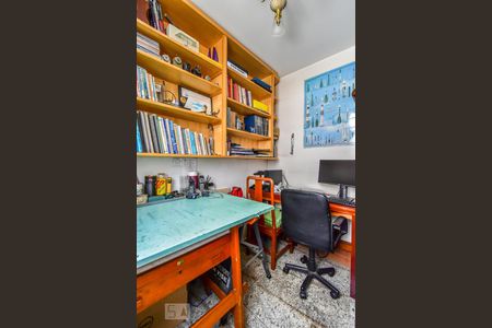 Apartamento para alugar com 155m², 3 quartos e 1 vaga Apartamento para alugar com 155m², 3 quartos e 1 vagaQuarto de Serviço