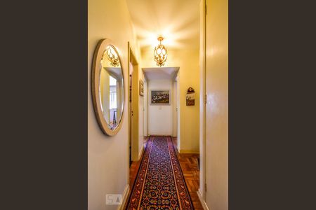 Hall Dormitórios de apartamento para alugar com 3 quartos, 155m² em Jardim Paulista, São Paulo