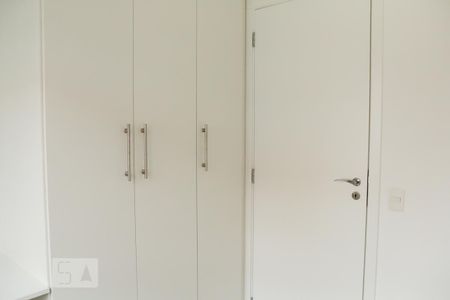 Quarto 1 de apartamento para alugar com 2 quartos, 46m² em Usina Piratininga, São Paulo
