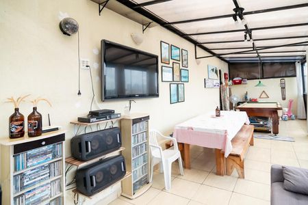 Apartamento à venda com 180m², 2 quartos e 1 vaga Apartamento à venda com 180m², 2 quartos e 1 vagaSala Cobertura