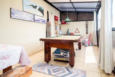 Apartamento à venda com 180m², 2 quartos e 1 vaga Apartamento à venda com 180m², 2 quartos e 1 vagaSala Cobertura