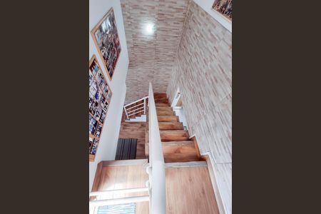 Apartamento à venda com 180m², 2 quartos e 1 vaga Apartamento à venda com 180m², 2 quartos e 1 vagaEscada Cobertura