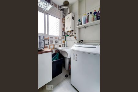 Apartamento à venda com 180m², 2 quartos e 1 vaga Apartamento à venda com 180m², 2 quartos e 1 vagaÁrea de Serviço