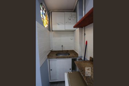 Cozinha de kitnet/studio para alugar com 1 quarto, 17m² em Copacabana, Rio de Janeiro