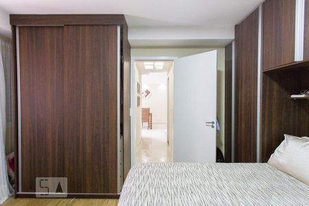 Apartamento à venda com 122m², 2 quartos e 1 vagaSuíte
