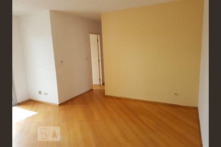 Sala de apartamento à venda com 3 quartos, 62m² em Parque Císper, São Paulo