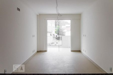 Sala de apartamento para alugar com 1 quarto, 48m² em Zumbi, Rio de Janeiro
