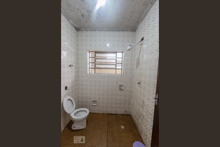 Casa à venda com 184m², 3 quartos e 3 vagasBanheiro Social