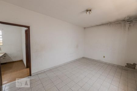 Casa à venda com 184m², 3 quartos e 3 vagasQuarto 3