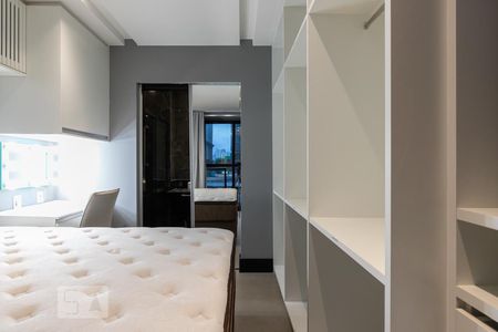 Apartamento à venda com 96m², 1 quarto e 1 vagaSuite