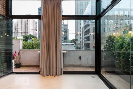 Sala de apartamento à venda com 1 quarto, 96m² em Vila Olímpia, São Paulo