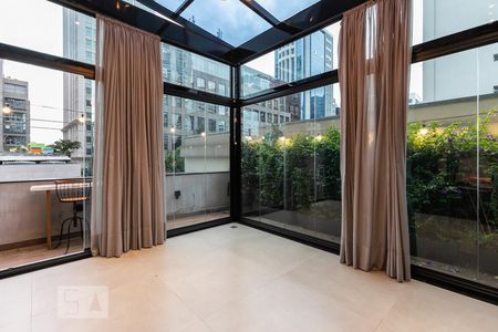 Sala de apartamento à venda com 1 quarto, 96m² em Vila Olímpia, São Paulo