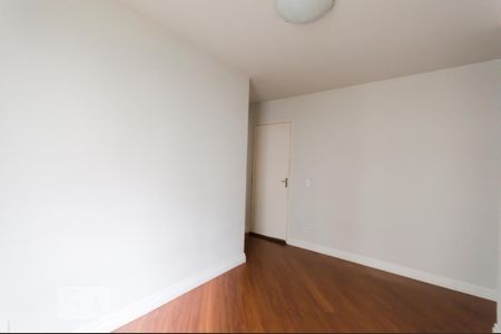 Apartamento para alugar com 44m², 2 quartos e sem vaga Apartamento para alugar com 44m², 2 quartos e sem vagaSala