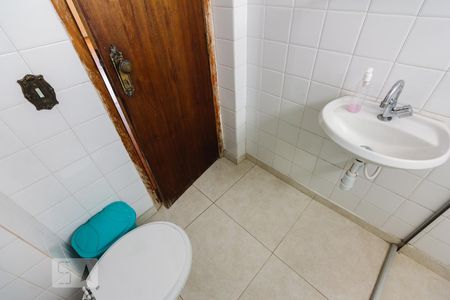 Apartamento à venda com 80m², 3 quartos e 1 vaga Apartamento à venda com 80m², 3 quartos e 1 vagaBanheiro