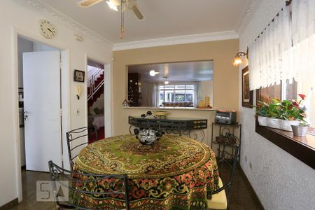Casa à venda com 260m², 3 quartos e 2 vagasCopa