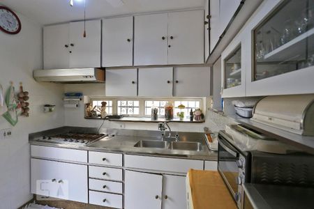 Casa à venda com 260m², 3 quartos e 2 vagasCozinha