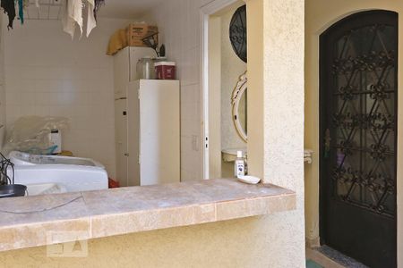 Casa à venda com 260m², 3 quartos e 2 vagasÁrea de Serviço
