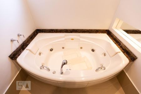 Apartamento à venda com 290m², 3 quartos e 4 vagasQuarto 1 Suite