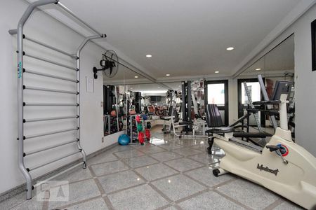 Apartamento à venda com 290m², 3 quartos e 4 vagasAcademia