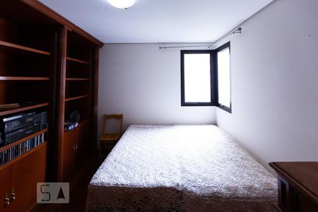 Apartamento à venda com 290m², 3 quartos e 4 vagasQuarto 4