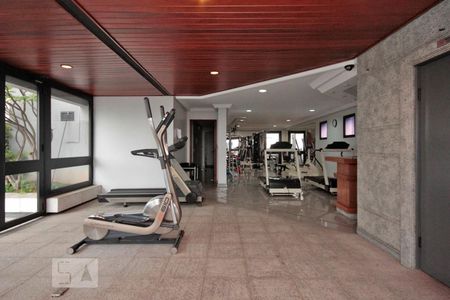 Apartamento à venda com 290m², 3 quartos e 4 vagasAcademia