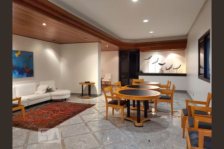 Apartamento à venda com 290m², 3 quartos e 4 vagasSalão de Festas