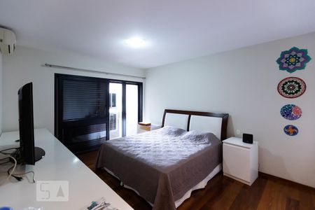 Apartamento à venda com 290m², 3 quartos e 4 vagasQuarto 1