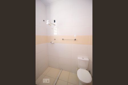 Casa à venda com 440m², 3 quartos e 3 vagasBanheiro 2