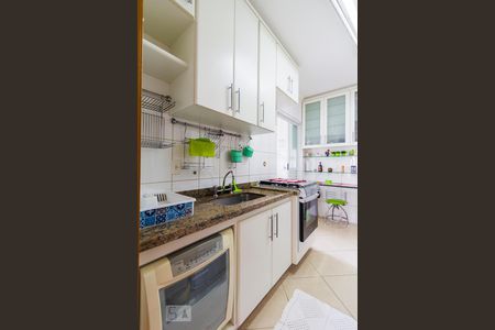 Apartamento à venda com 90m², 3 quartos e 2 vagasCozinha