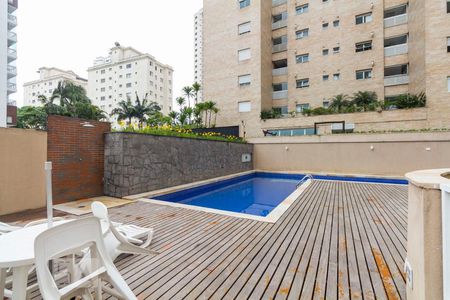 Apartamento à venda com 90m², 3 quartos e 2 vagasPiscina