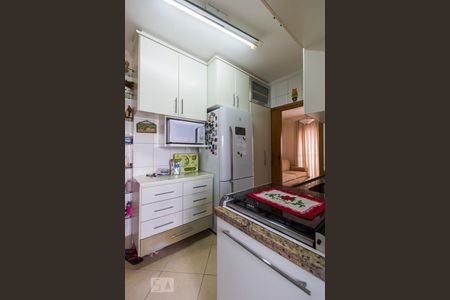 Apartamento à venda com 90m², 3 quartos e 2 vagasCozinha