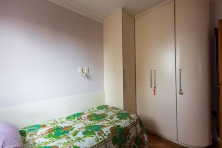 Apartamento à venda com 90m², 3 quartos e 2 vagasQuarto 2