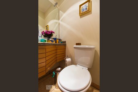 Apartamento à venda com 90m², 3 quartos e 2 vagasLavabo