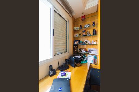 Apartamento à venda com 90m², 3 quartos e 2 vagasEscritório