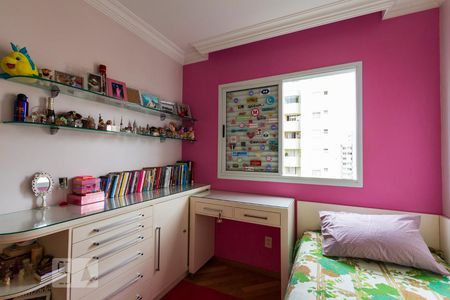 Apartamento à venda com 90m², 3 quartos e 2 vagasQuarto 2