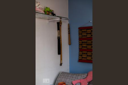 Casa à venda com 190m², 3 quartos e 2 vagasSuíte