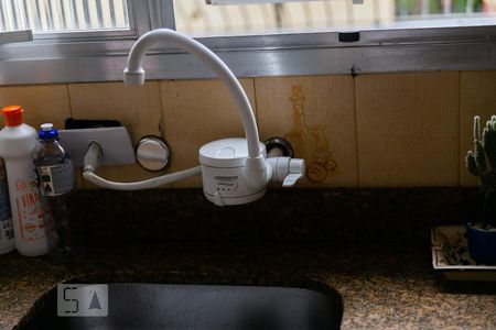 Casa à venda com 190m², 3 quartos e 2 vagasCozinha