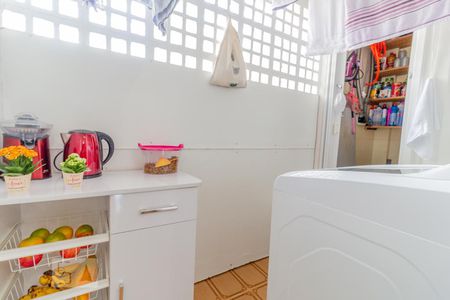 Apartamento para alugar com 70m², 3 quartos e 1 vaga Apartamento para alugar com 70m², 3 quartos e 1 vagaÁrea de Serviço
