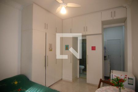 Sala | Quarto de apartamento para alugar com 1 quarto, 32m² em Copacabana, Rio de Janeiro