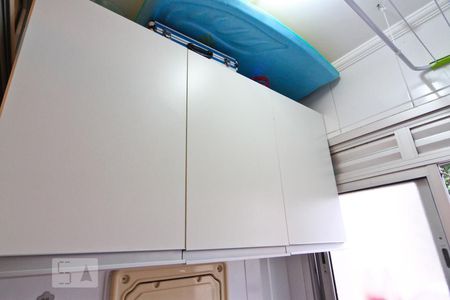 Apartamento à venda com 57m², 3 quartos e 1 vagaÁrea de Serviço