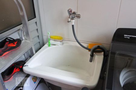 Apartamento à venda com 57m², 3 quartos e 1 vagaÁrea de Serviço